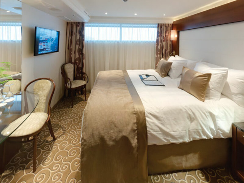 Category 1 | Emerald Deck